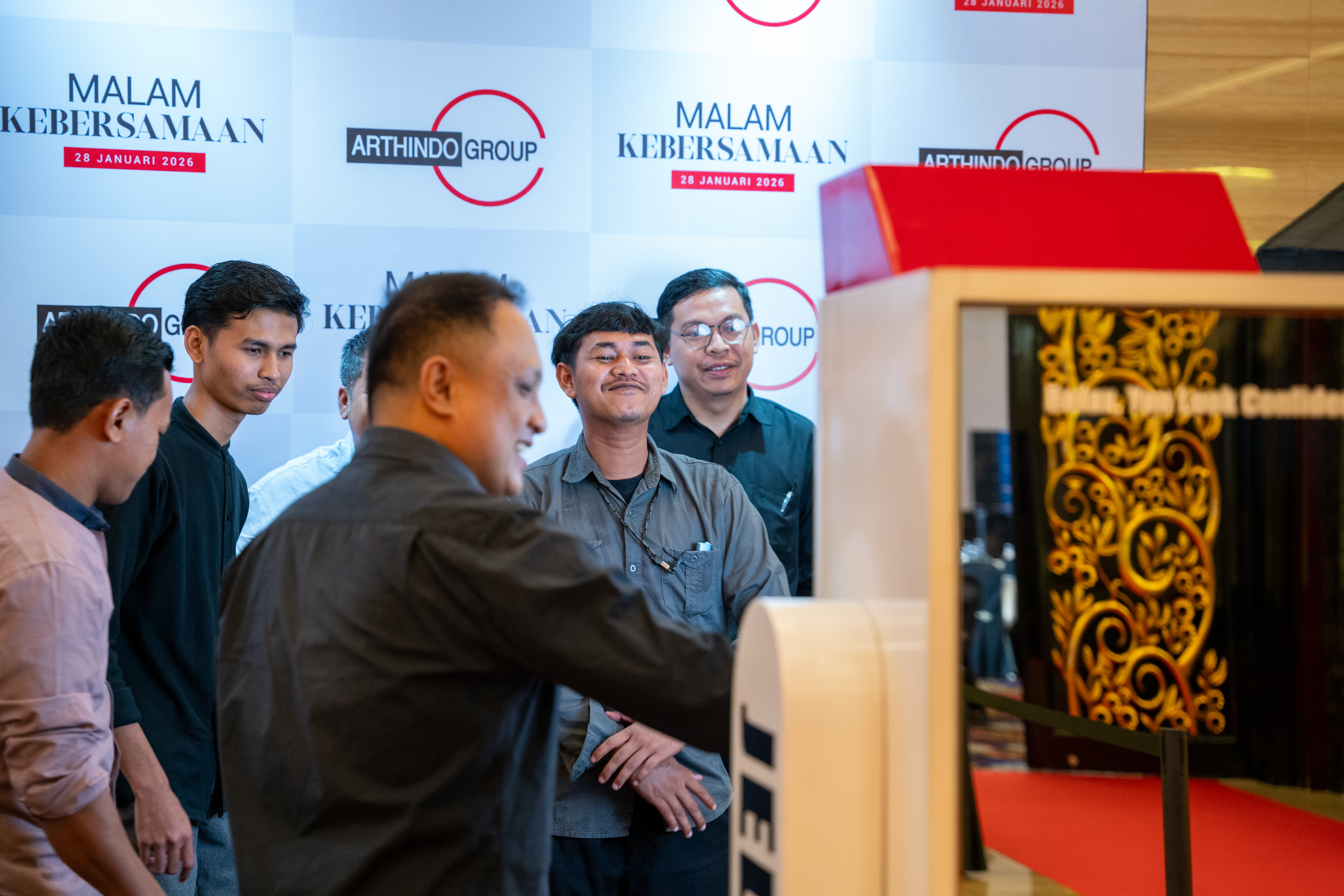 Arthindo Group Photo 2